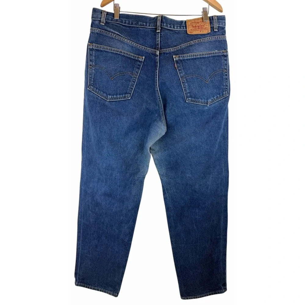 Levi's 550 Jeans Vintage Y2K Relaxed Fit Straight Leg Men's Denim 42X32 Made USA